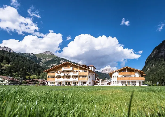 Golden Park Resort Campitello di Fassa